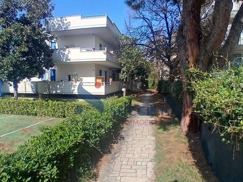 Trilocale in Vendita a Alba Adriatica, 130'000€, 65 m²