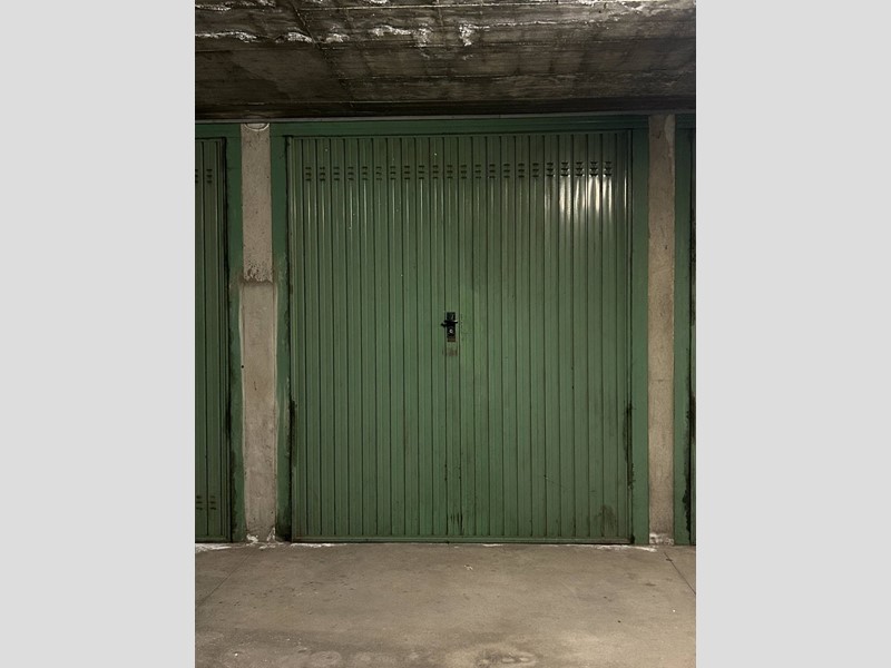 Box in Vendita a Bergamo, 17'000€, 18 m²