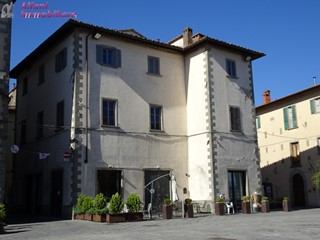 Appartamento in Vendita a Bibbiena, 255'000€, 140 m²