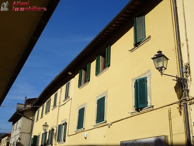 Quadrilocale in Vendita a Castel San Niccolò, 135'000€, 70 m²