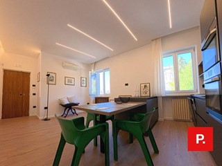 Trilocale in Affitto a Caserta, 1'400€, 80 m²