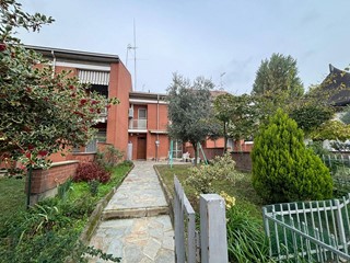 Villetta a schiera in Vendita a Alessandria, 249'000€, 160 m²