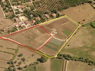 Terreno agricolo in Vendita a Canicattini Bagni, 60'000€, 20000 m²