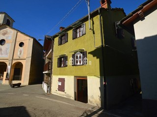 Casa Indipendente in Vendita a Frassinetto, 39'000€, 60 m²