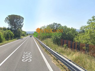 Villetta a schiera in Vendita a Campobasso, 75'000€, 285 m²