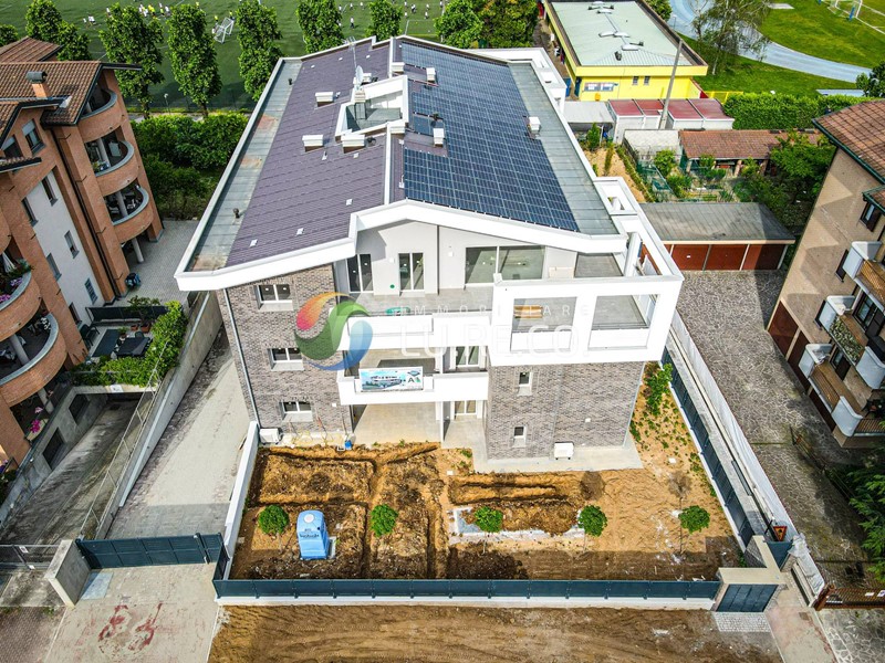 Quadrilocale in Vendita a Cinisello Balsamo, 531'000€, 160 m²