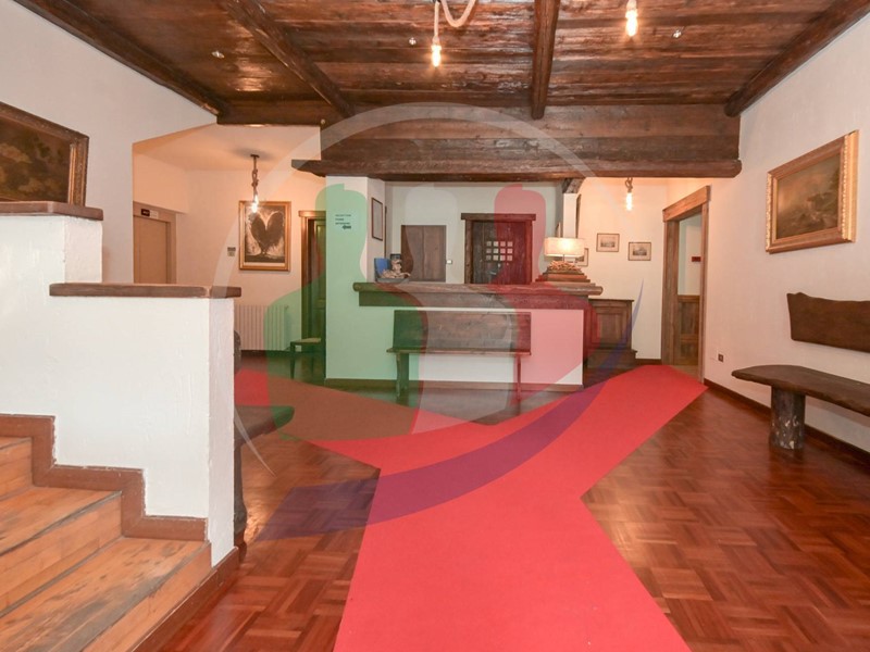 Appartamento in Vendita a Aosta, 3'100'000&euro;, 1500 m²