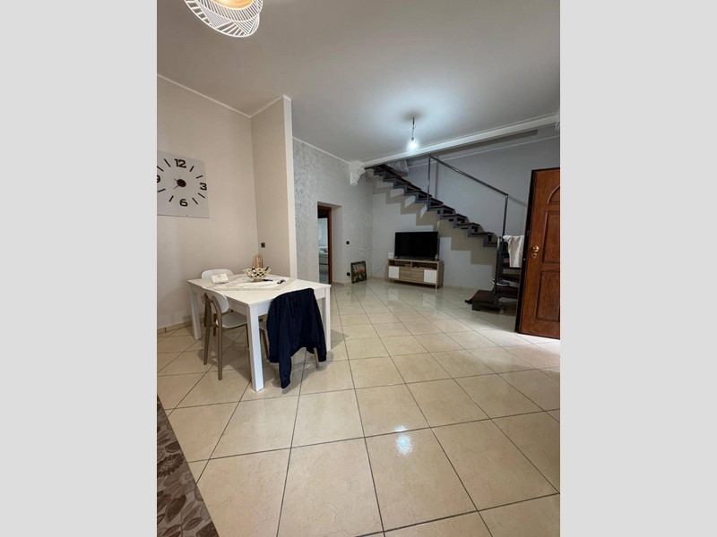 Trilocale in Vendita a Nocera Superiore, 139'000€, 70 m²