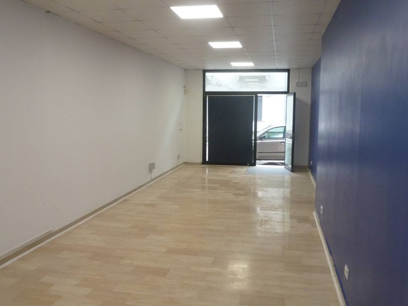 Immobile commerciale in Vendita a San Benedetto del Tronto, 180'000€, 125 m²
