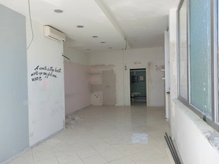 Attività commerciale in Vendita a Pisa, 130'000€, 50 m²