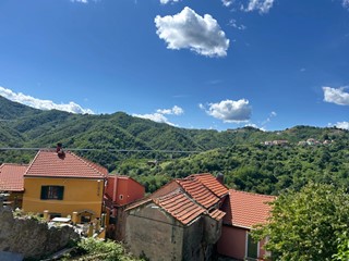 Appartamento in Vendita a Quiliano, 158'000€, 170 m²