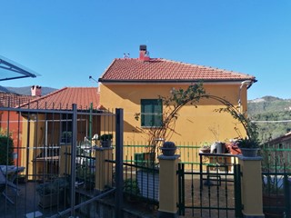 Appartamento in Vendita a Quiliano, 158'000&euro;, 170 m²