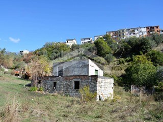 Trilocale in Vendita a Guardialfiera, 55'000€, 105 m²