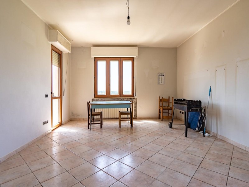 Quadrilocale in Vendita a Cerreto Guidi, 150'000€, 85 m²