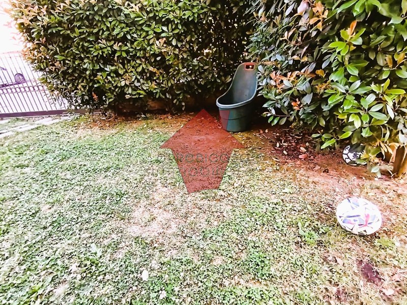 Quadrilocale in Vendita a Empoli, zona Serravalle, 370'000€, 110 m²