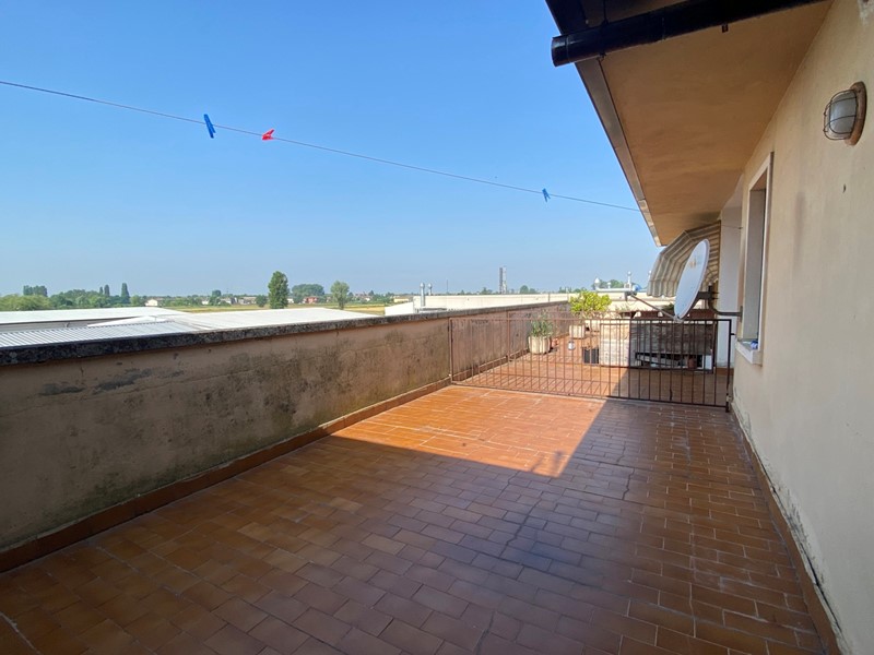 Quadrilocale in Vendita a Casale di Scodosia, 80'000€, 180 m²