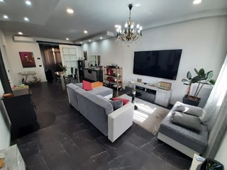 Villa bifamiliare in Vendita a San Felice del Benaco, 420'000€, 188 m²