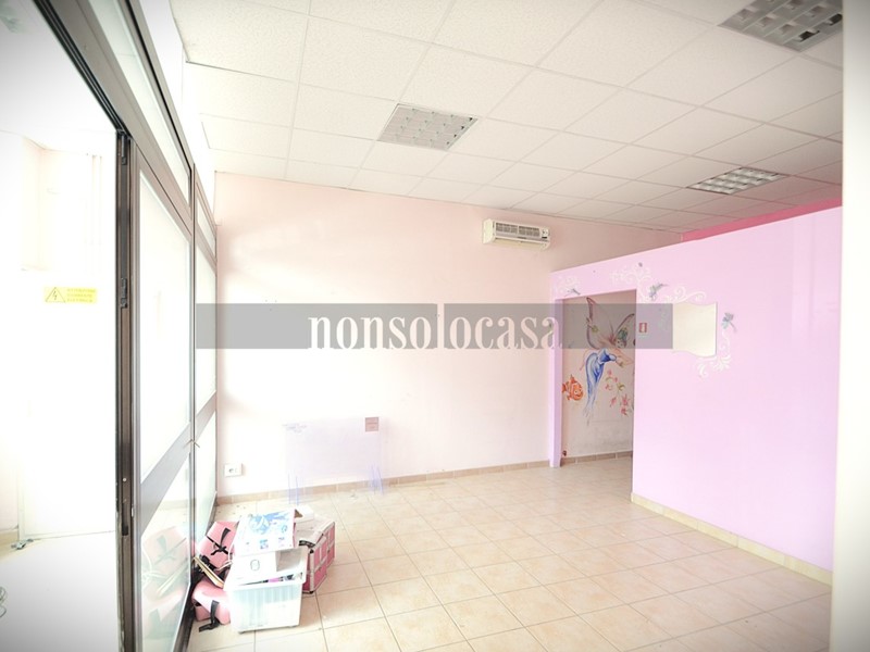 Immobile commerciale in Vendita a Perugia, 110'000€, 110 m²