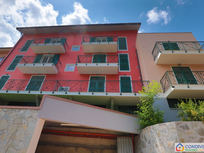 Quadrilocale in Vendita a Torriglia, 87'000€, 58 m²