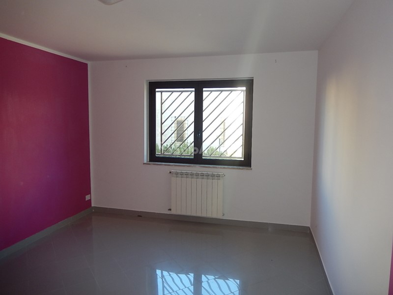 Ufficio in Affitto a Catanzaro, zona Santa Maria, 400&euro;, 80 m²