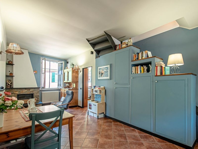 Appartamento in Vendita a Mignanego, 85'000€, 92 m²