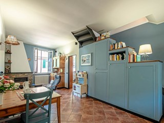 Appartamento in Vendita a Mignanego, 85'000€, 92 m²