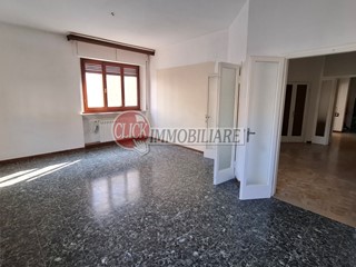 Appartamento in Vendita a Borgo San Lorenzo, 270'000€, 120 m², con Box
