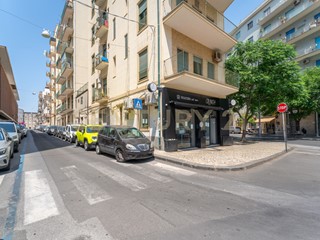 Attività commerciale in Vendita a Catania, 30'000&euro;, 25 m²
