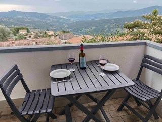 Bilocale in Vendita a Bore, 42'500&euro;, 49 m², arredato