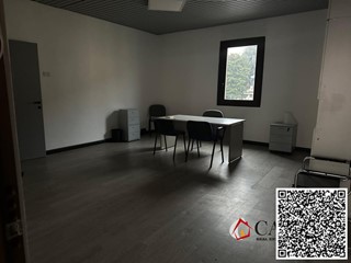 Ufficio in Affitto a Trezzo sull'Adda, 460€, 50 m²