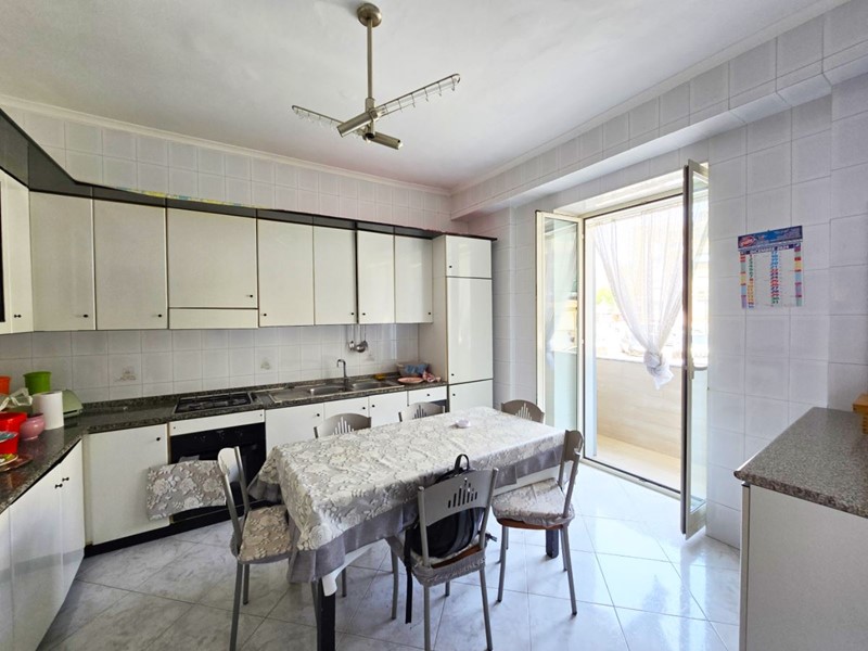 Quadrilocale in Vendita a Napoli, 115'000€, 97 m²