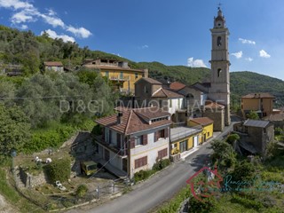 Casa Indipendente in Vendita a Casanova Lerrone, 95'000€, 50 m²