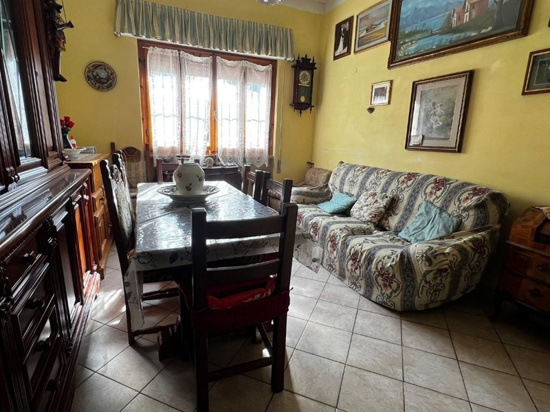 Appartamento in Vendita a Viareggio, zona Torre Del Lago-marina, 219'000€, 90 m², arredato