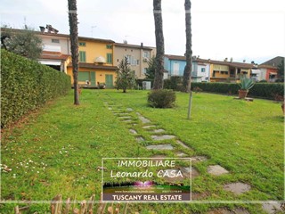 Villetta a schiera in Vendita a Lamporecchio, 295'000€, 200 m²