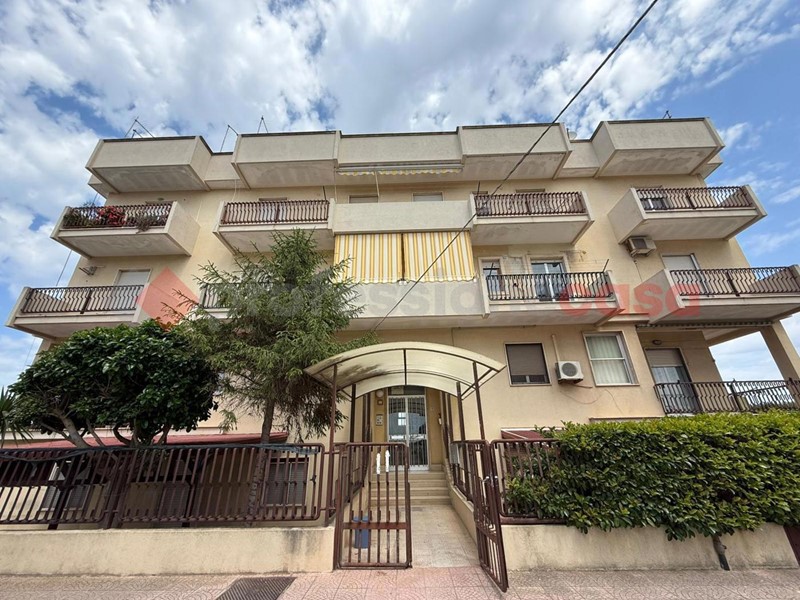 Quadrilocale in Vendita a Leporano, 75'000€, 80 m²