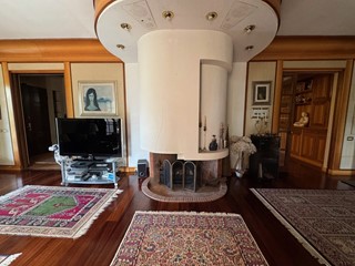 Villa in Vendita a Terni, 400'000€, 400 m², arredato