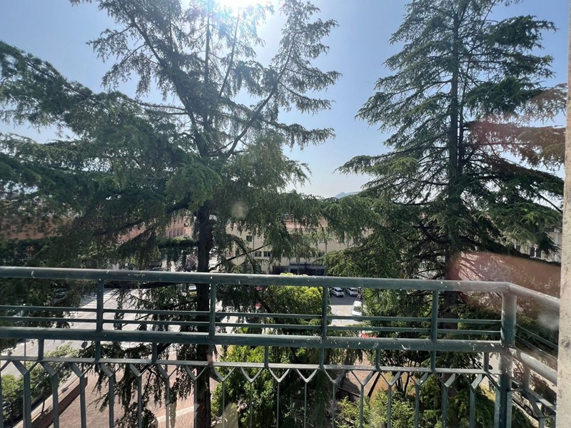 Ufficio in Affitto a Cassino, 180€, 170 m²