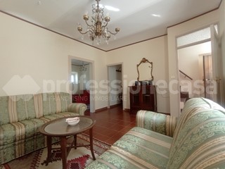 Casa Indipendente in Vendita a Sant'Angelo del Pesco, 84'000€, 95 m², arredato