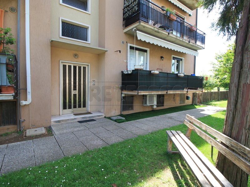 Appartamento in Vendita a Sarego, 150'000€, 131 m², con Box