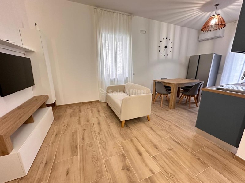 Stanza in Affitto a Caserta, zona Centro, 300€, 20 m², arredato