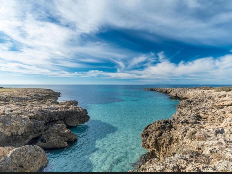 Casa Indipendente in Vendita a Pulsano, zona Marina Di Pulsano, 900'000€, 300 m², arredato