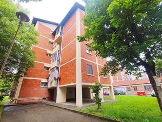 Bilocale in Vendita a Torino, 62'000€, 41 m²