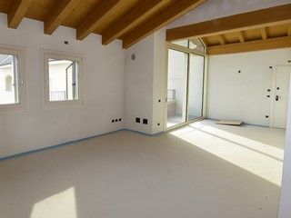 Appartamento in Vendita a Chiampo, 345'000&euro;, 140 m²