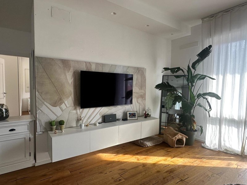 Appartamento in Vendita a Savona, 355'000€, 140 m²