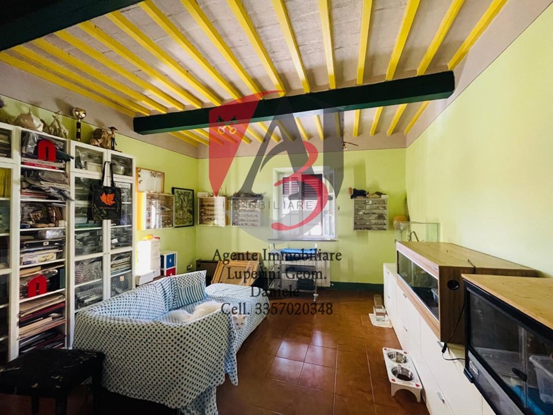 Appartamento in Vendita a Pisa, 285'000€, 212 m²