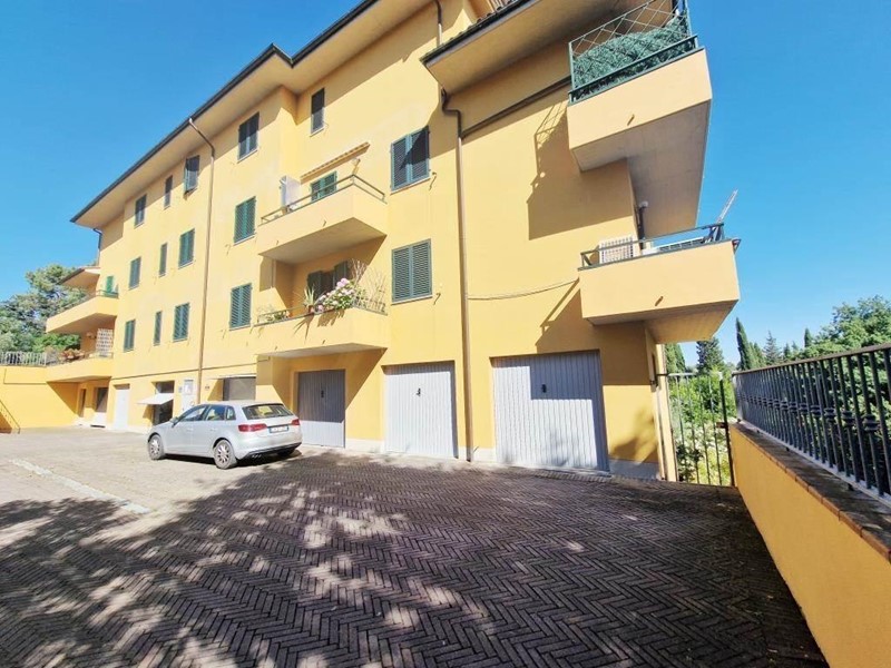 Quadrilocale in Vendita a Montecarlo, 160'000&euro;, 71 m²