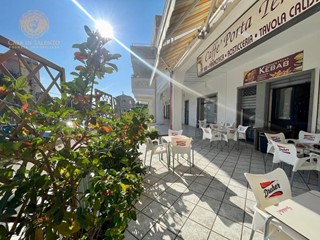 Attività commerciale in Vendita a Alessano, zona Montesardo, 195'000€, 190 m²