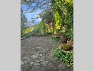 Villa in Vendita a Lucca, zona San Lorenzo a Vaccoli, 780'000&euro;, 224 m²