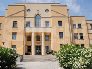 Bilocale in Vendita a Ravenna, 70'000€, 71 m²