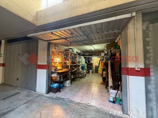 Box in Vendita a Taranto, 21'000€, 20 m²